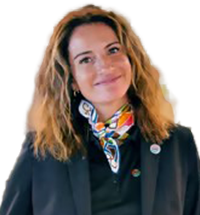 Headshot of Andrea Casciano of Optravation.