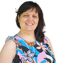 Headshot of Julia Scott of Optravation EnergyConsulting.