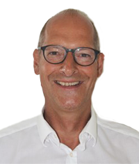 Headshot of Marco Eykelenboom of Optravation.